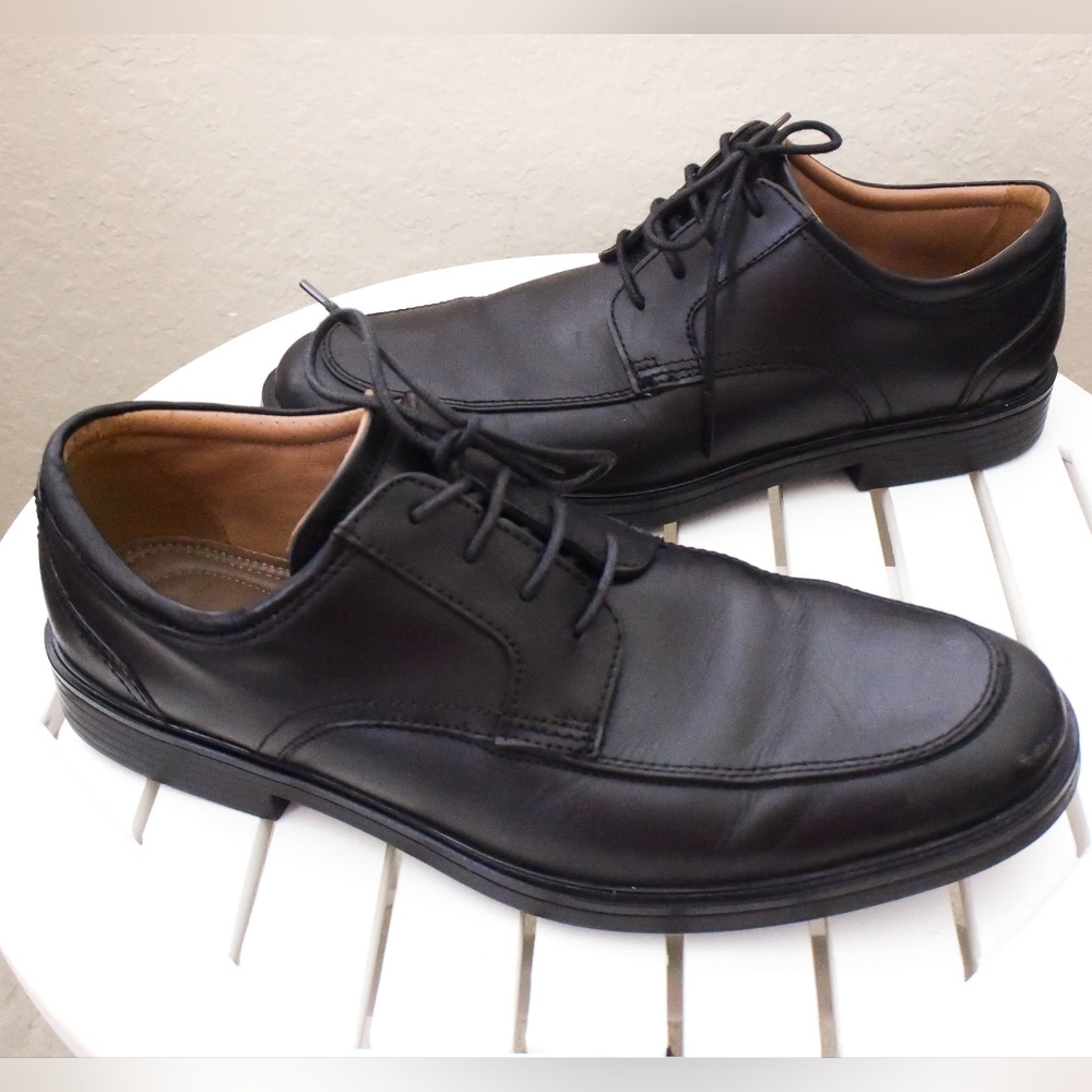 *CLARKS* Unstructured Black Leather Lace Dress Oxford Shoes - size US: 10.